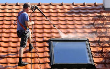 roof cleaning Puttock End, Essex